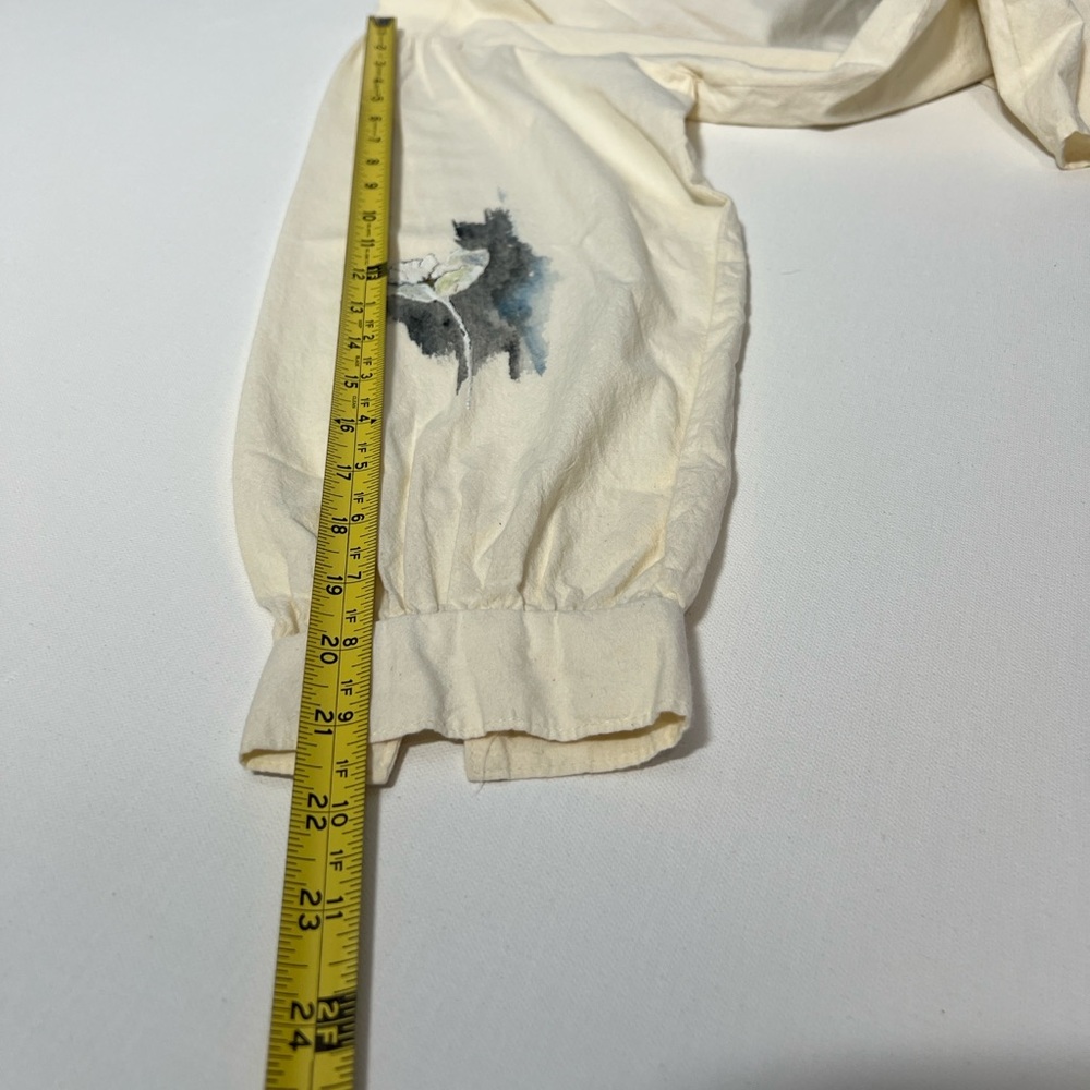 J Marie Women's Cream Artistic Shirt 1/2 Button Down - Picture 5 of 9